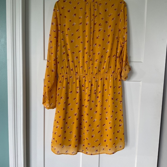 Signature Studio Sheer Women's Bird Dress Gold Color Size Large - Picture 2 of 8